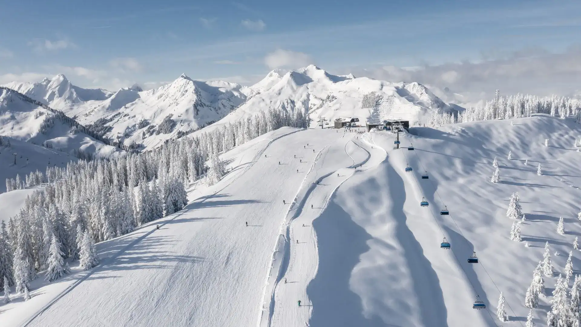 ALM SEASONS Chalet in Saalbach