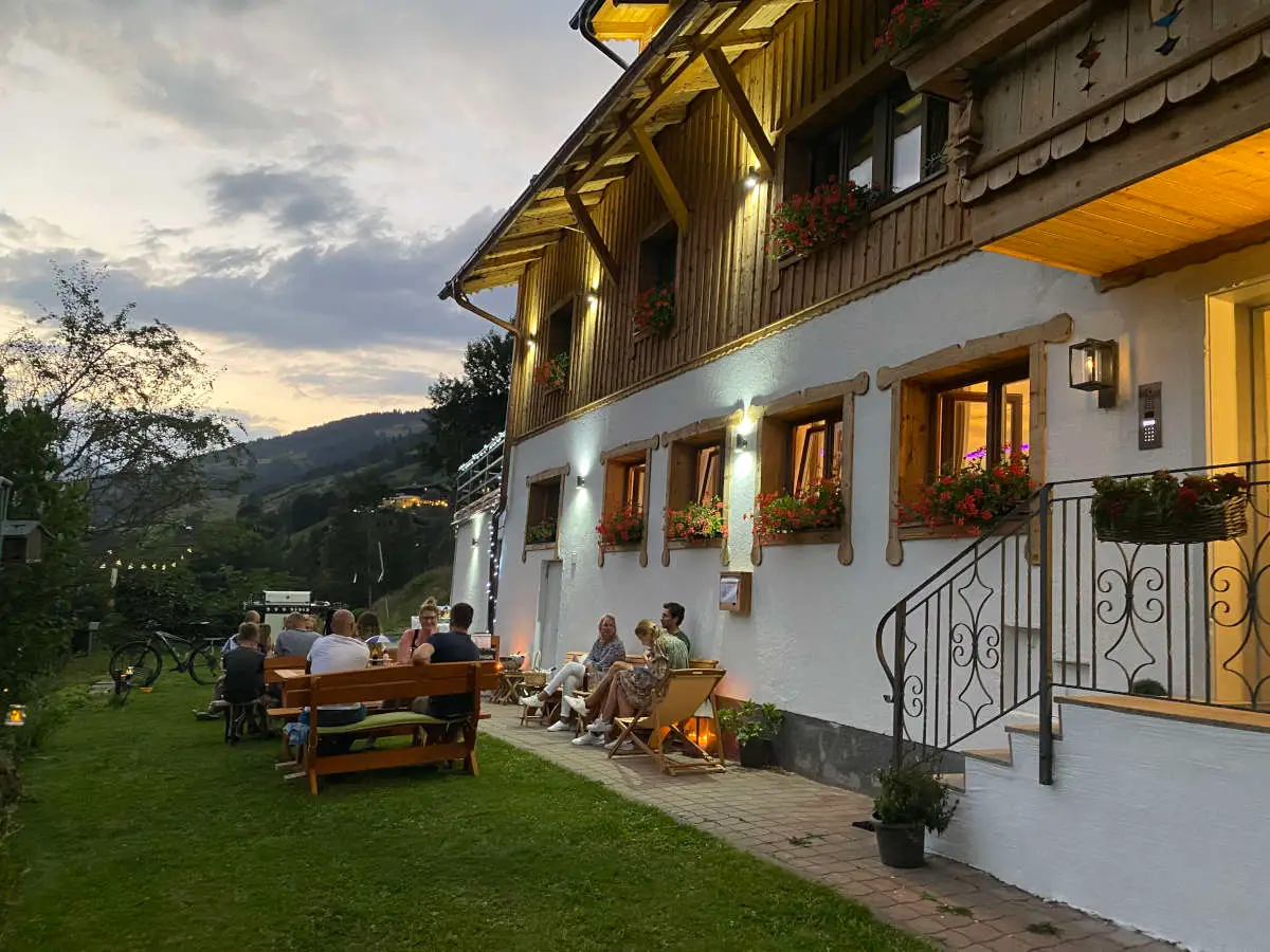 ALM SEASONS – Ganzes Chalet****(s) (2/4)