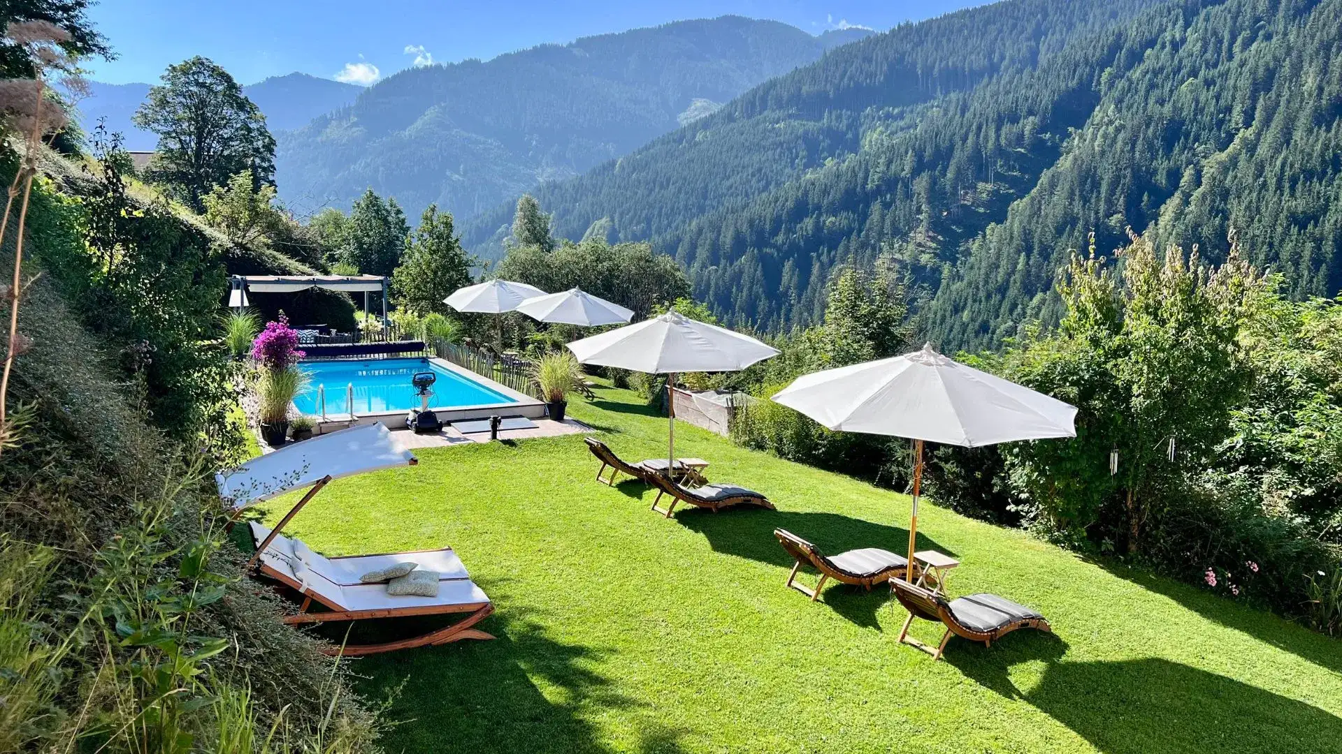 ALM SEASONS Chalet in Saalbach