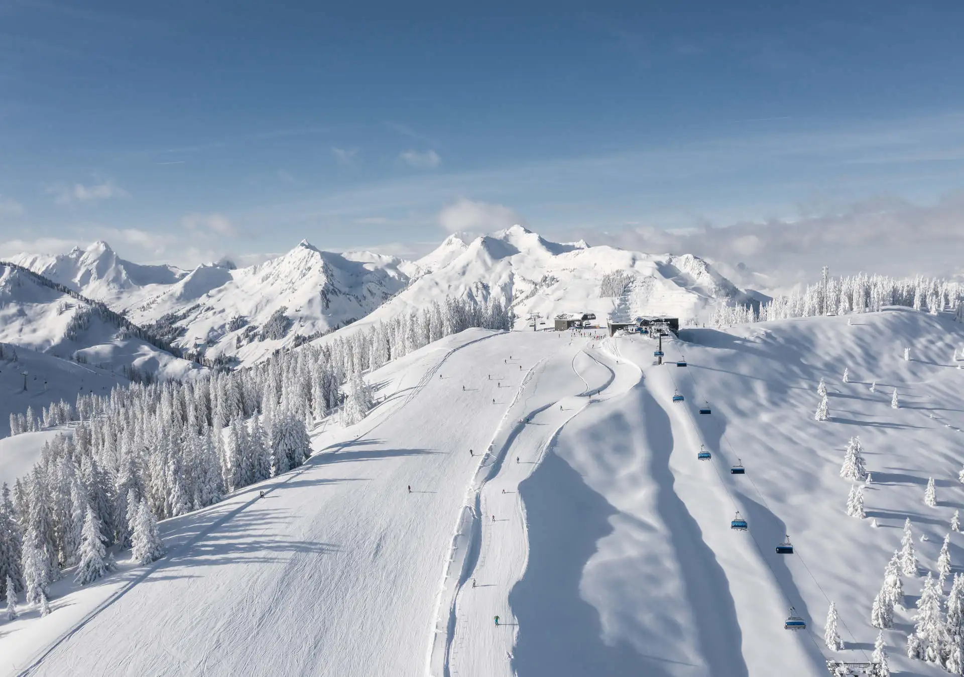 ALM SEASONS Chalet in Saalbach