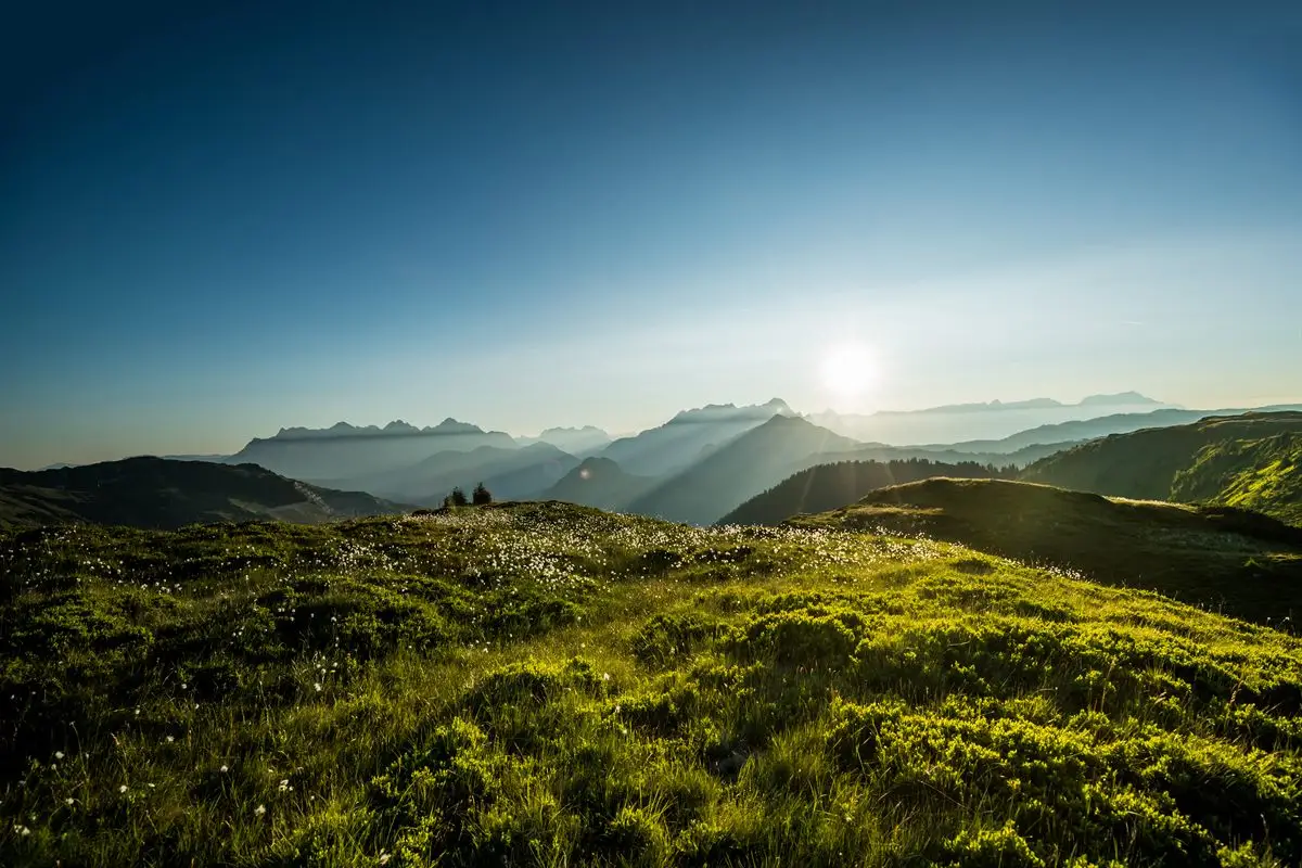Wir sind mitten in der alpinen Bergwelt & Natur (4/4)