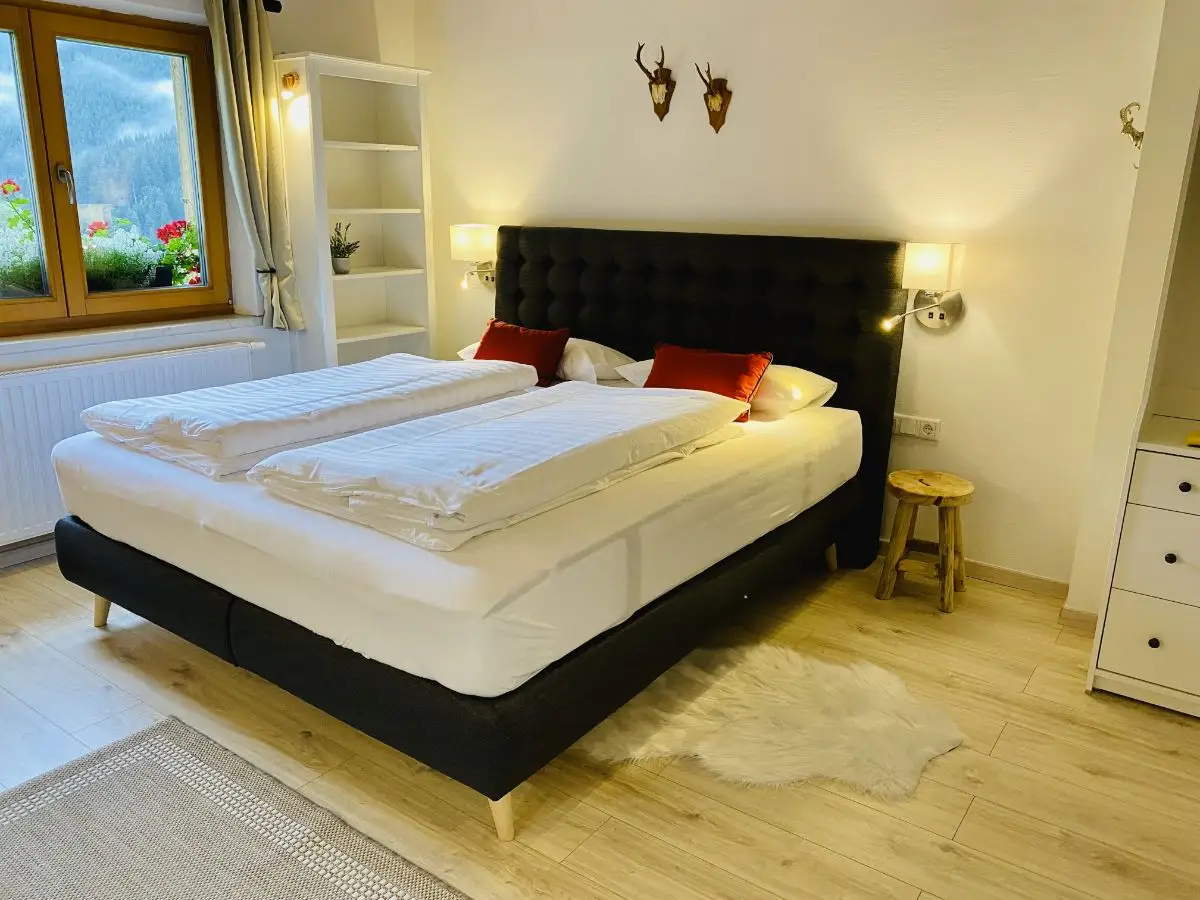 Chalet Studio 2 (1/5)